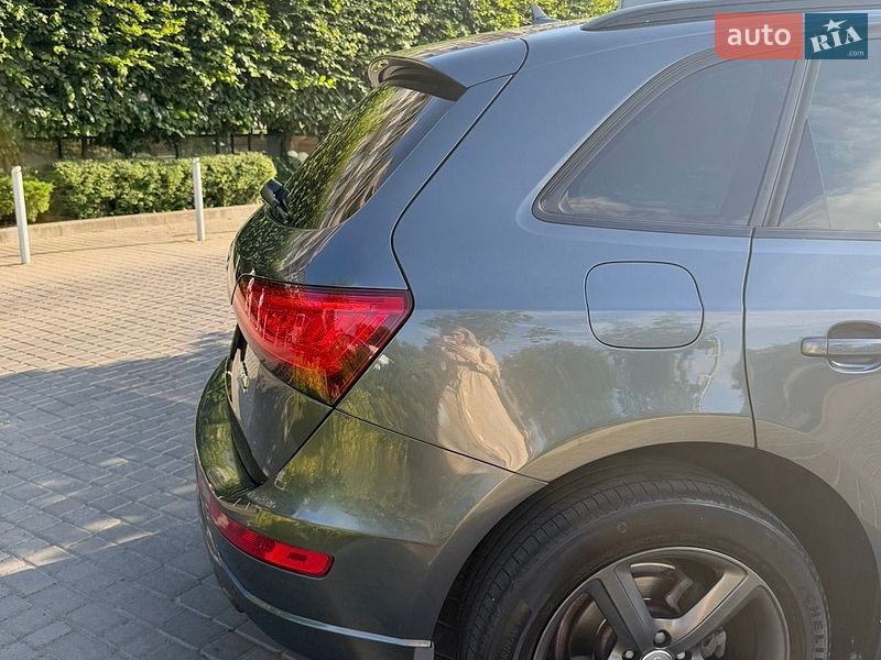 Позашляховик / Кросовер Audi Q5 2012 в Одесі