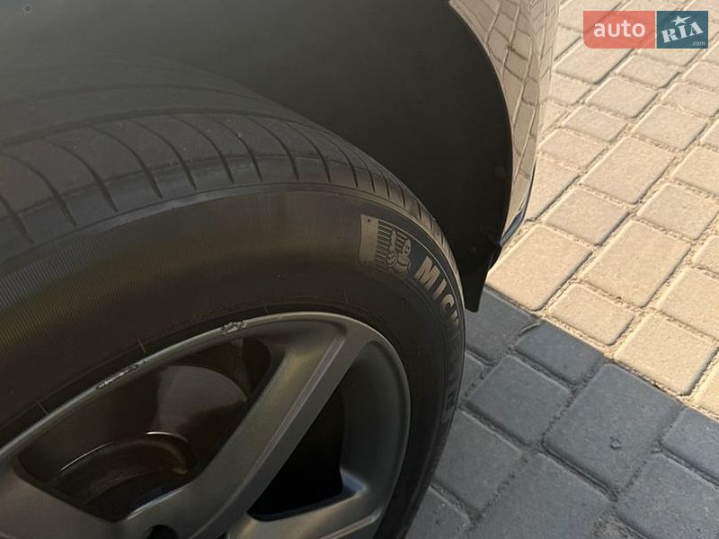 Позашляховик / Кросовер Audi Q5 2012 в Одесі