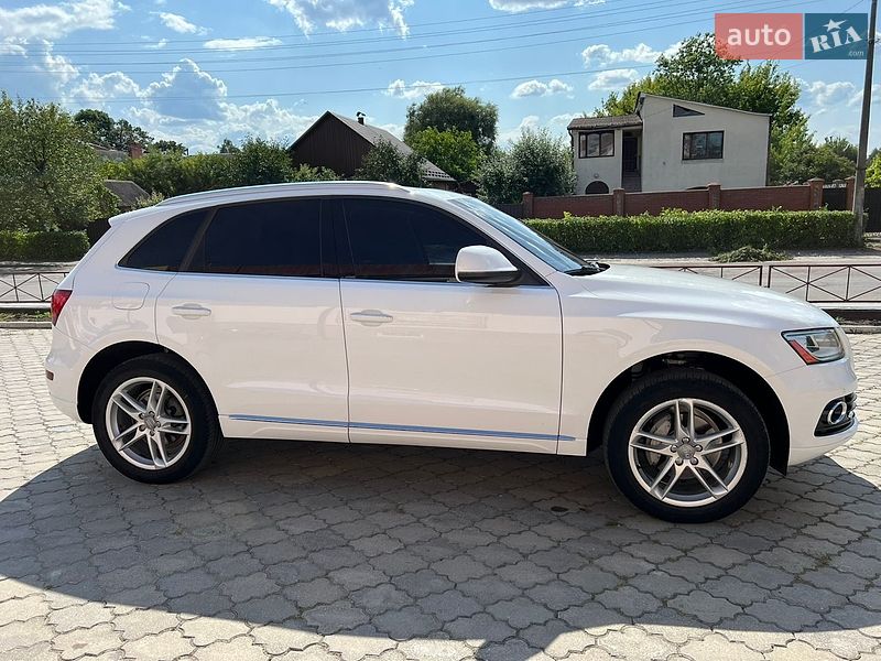 Внедорожник / Кроссовер Audi Q5 2014 в Романове