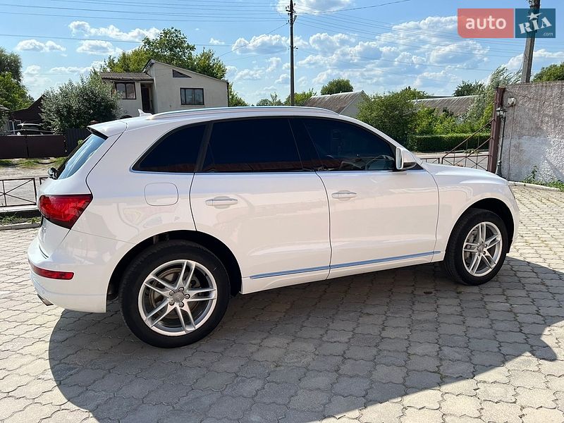 Внедорожник / Кроссовер Audi Q5 2014 в Романове