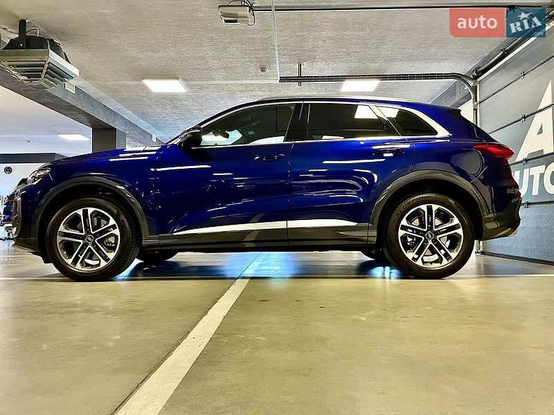 Позашляховик / Кросовер Audi Q5 2025 в Львові фото 34 Позашляховик / Кросовер Audi Q5 2025 в Львові