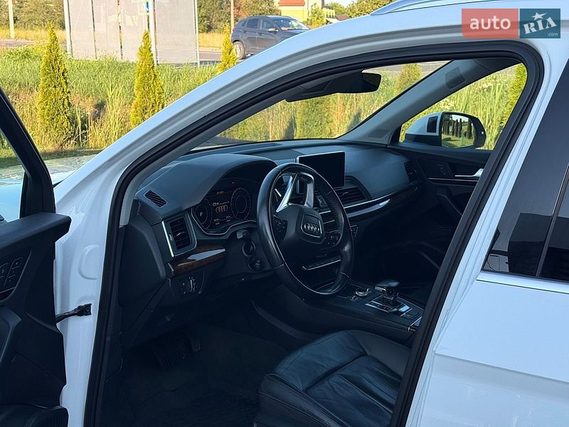 Позашляховик / Кросовер Audi Q5 2017 в Львові фото 9 Позашляховик / Кросовер Audi Q5 2017 в Львові