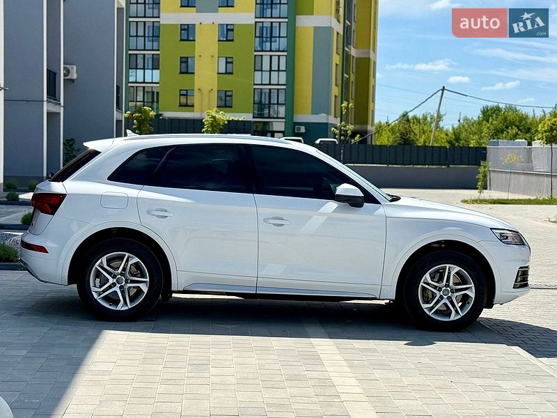 Позашляховик / Кросовер Audi Q5 2018 в Тернополі фото 10 Позашляховик / Кросовер Audi Q5 2018 в Тернополі