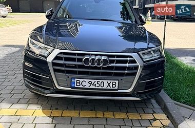 Позашляховик / Кросовер Audi Q5 2019 в Івано-Франківську