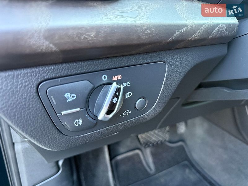 Позашляховик / Кросовер Audi Q5 2018 в Києві