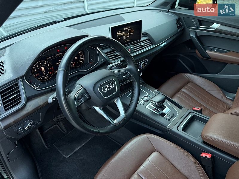 Позашляховик / Кросовер Audi Q5 2018 в Києві