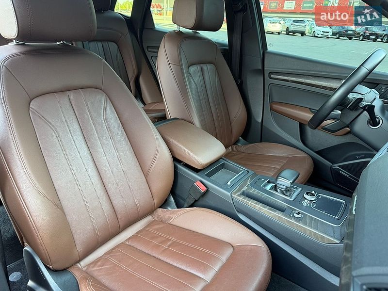 Позашляховик / Кросовер Audi Q5 2018 в Києві