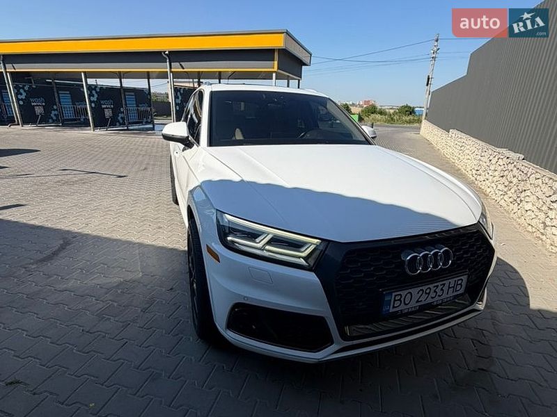Внедорожник / Кроссовер Audi Q5 2017 в Тернополе