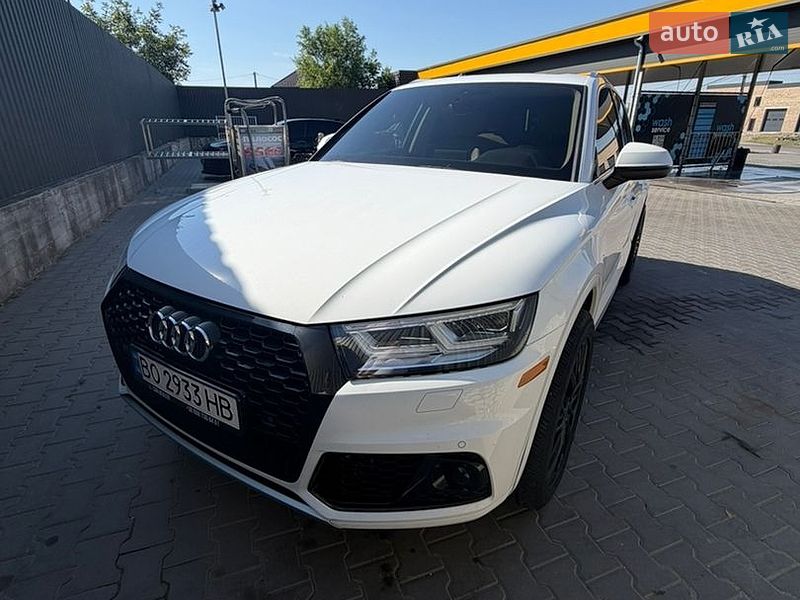 Внедорожник / Кроссовер Audi Q5 2017 в Тернополе