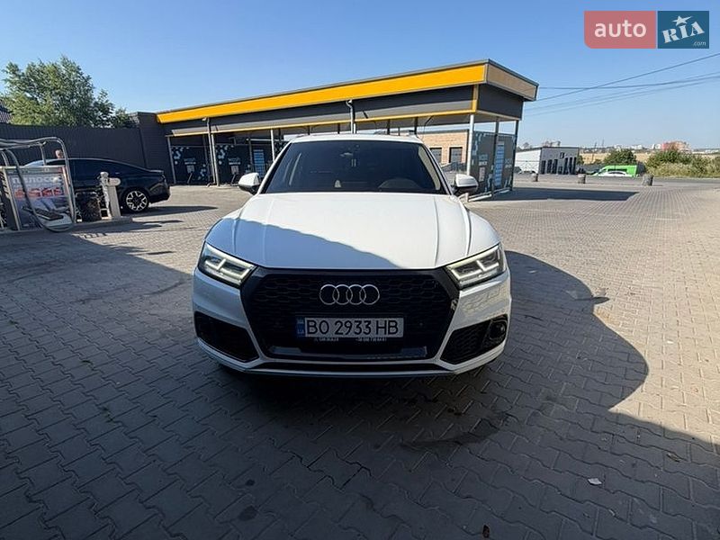 Внедорожник / Кроссовер Audi Q5 2017 в Тернополе