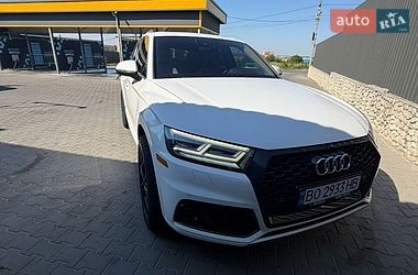 Внедорожник / Кроссовер Audi Q5 2017 в Тернополе