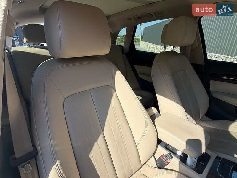 Внедорожник / Кроссовер Audi Q5 2017 в Тернополе
