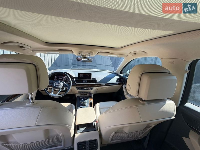 Внедорожник / Кроссовер Audi Q5 2017 в Тернополе