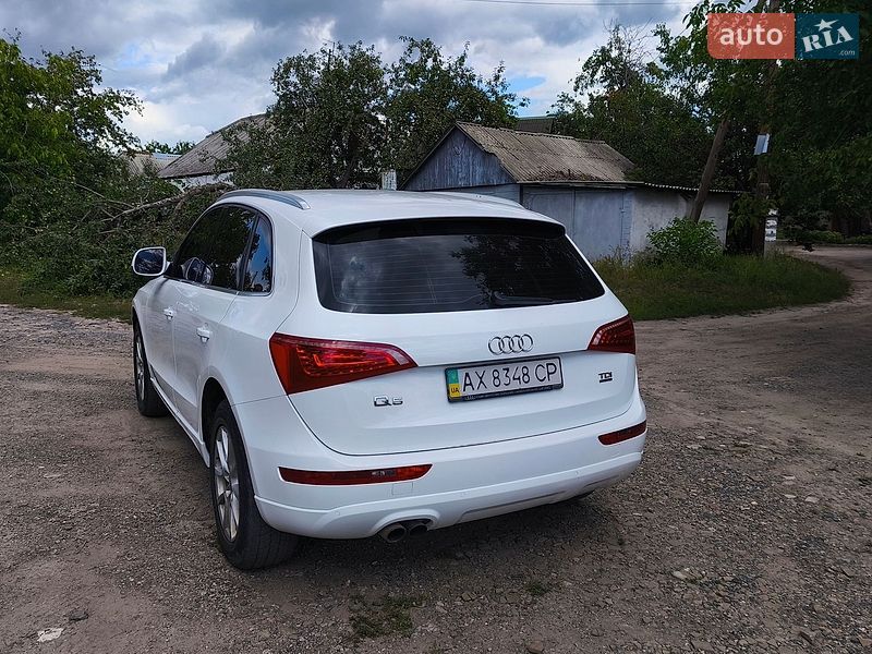 Позашляховик / Кросовер Audi Q5 2012 в Харкові