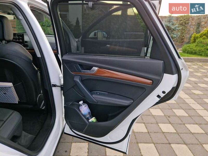 Внедорожник / Кроссовер Audi Q5 2022 в Киеве фото 38 Внедорожник / Кроссовер Audi Q5 2022 в Киеве