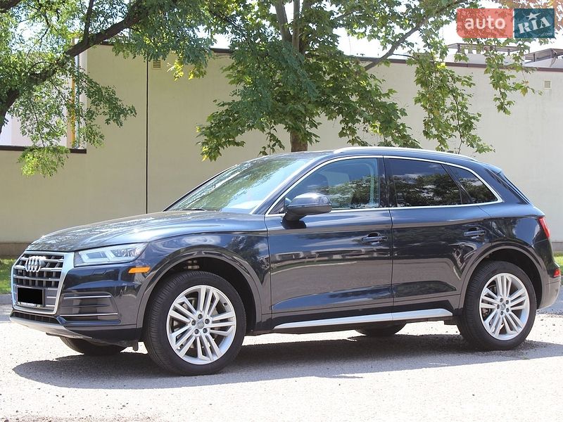 Внедорожник / Кроссовер Audi Q5 2017 в Днепре