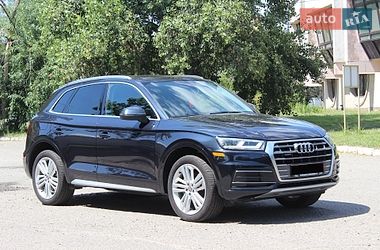 Внедорожник / Кроссовер Audi Q5 2017 в Днепре