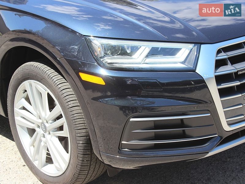 Внедорожник / Кроссовер Audi Q5 2017 в Днепре