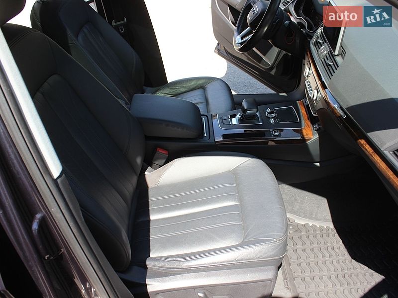 Внедорожник / Кроссовер Audi Q5 2017 в Днепре