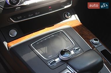 Внедорожник / Кроссовер Audi Q5 2017 в Днепре