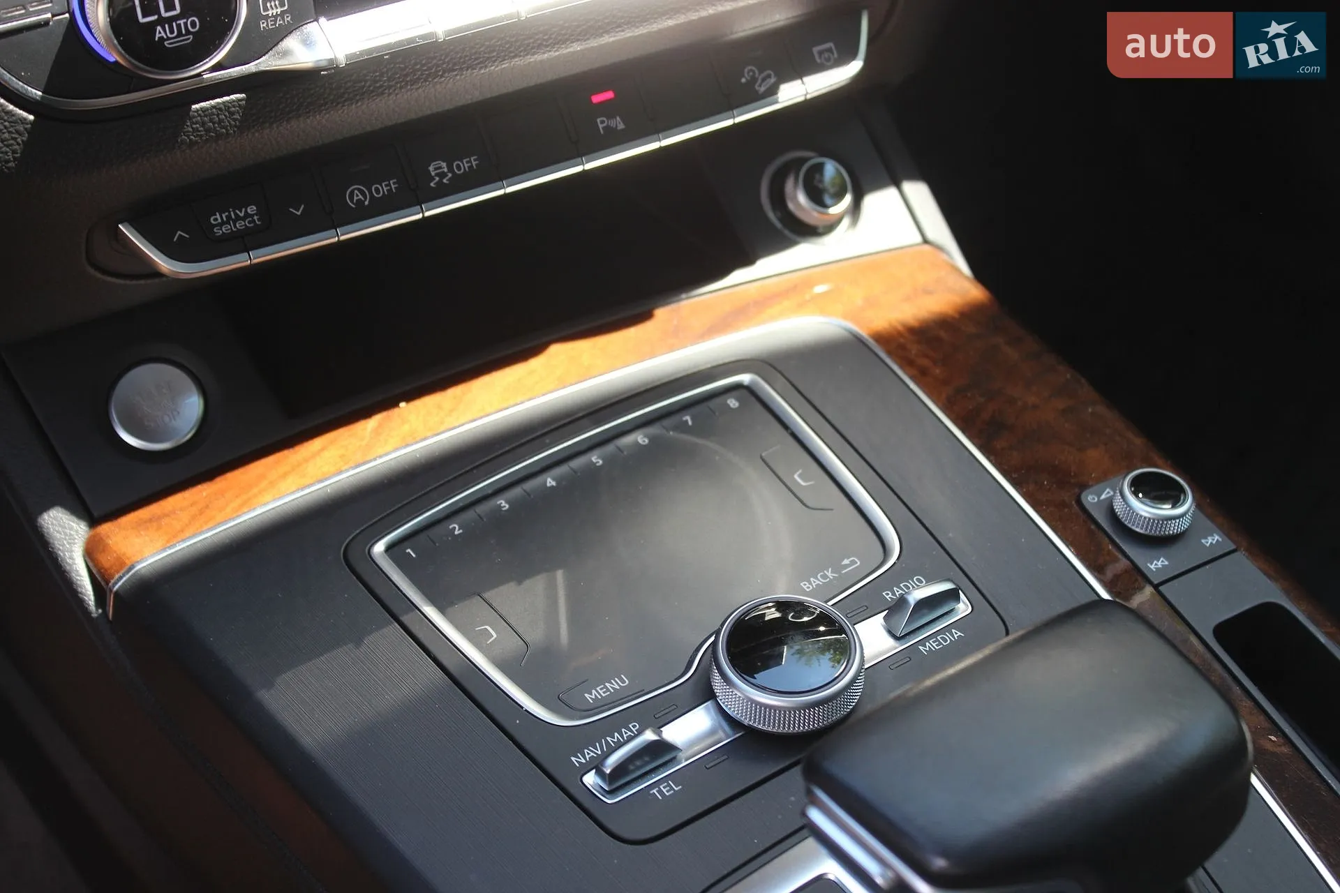 2017 Audi Q5 - мініатюра 28