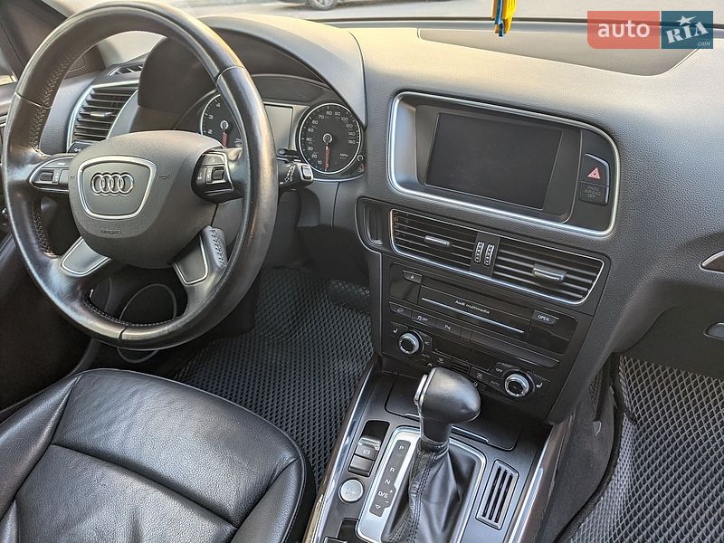 Внедорожник / Кроссовер Audi Q5 2013 в Виннице