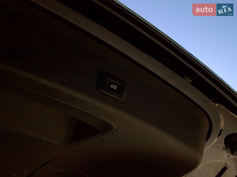 Внедорожник / Кроссовер Audi Q5 2015 в Ивано-Франковске фото 14 Внедорожник / Кроссовер Audi Q5 2015 в Ивано-Франковске