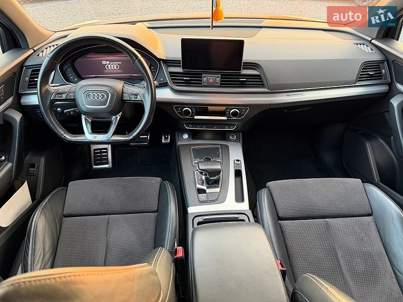 Позашляховик / Кросовер Audi Q5 2017 в Вінниці