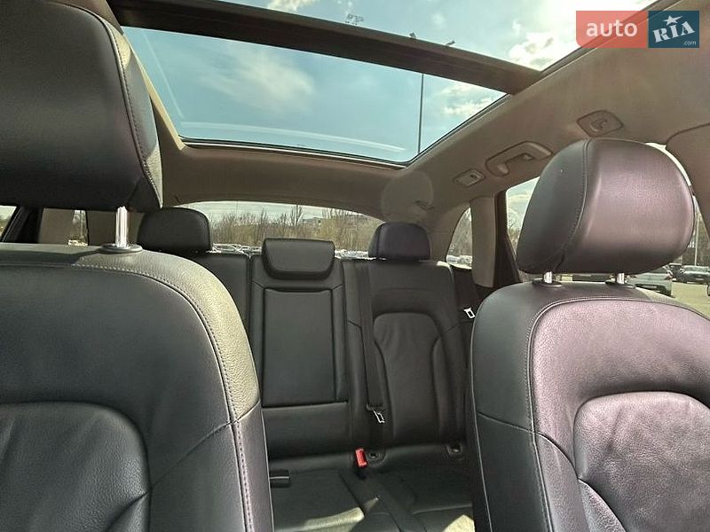 Внедорожник / Кроссовер Audi Q5 2011 в Днепре