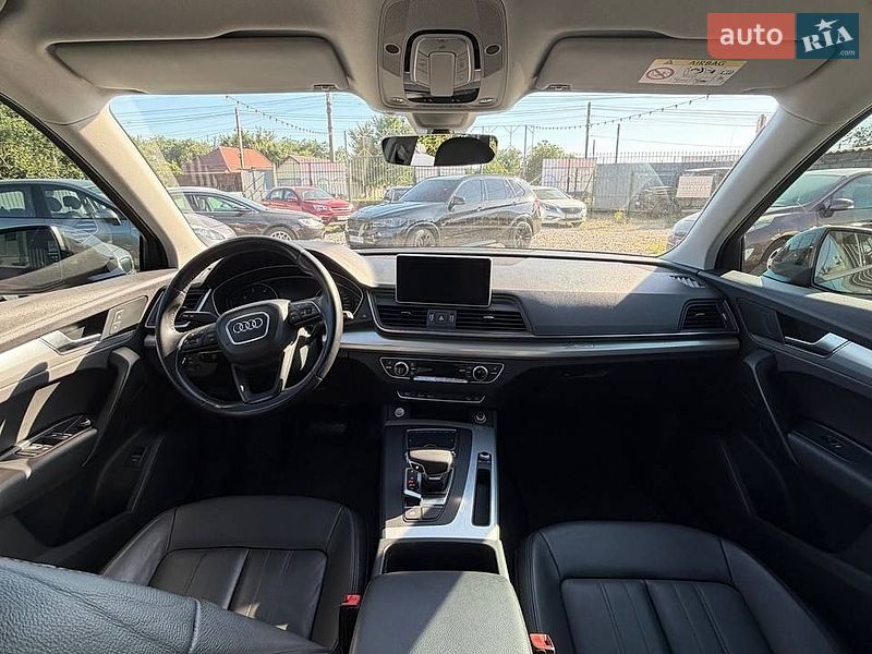 Внедорожник / Кроссовер Audi Q5 2017 в Днепре