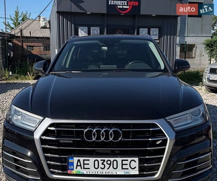 Внедорожник / Кроссовер Audi Q5 2017 в Днепре