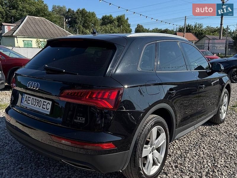 Внедорожник / Кроссовер Audi Q5 2017 в Днепре