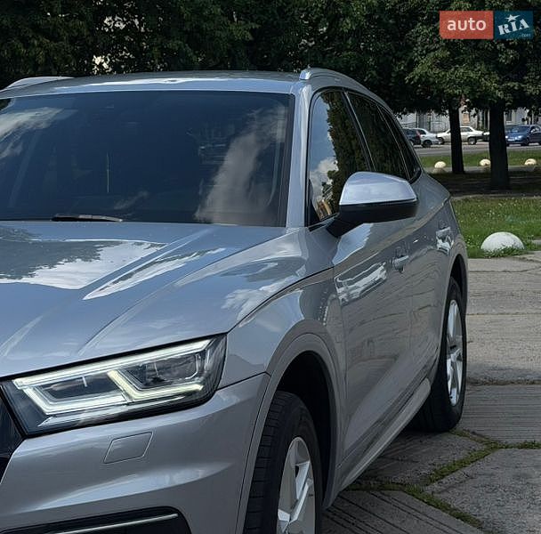 Позашляховик / Кросовер Audi Q5 2018 в Полтаві