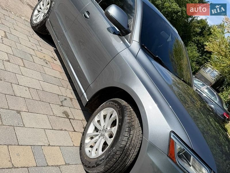Позашляховик / Кросовер Audi Q5 2012 в Львові
