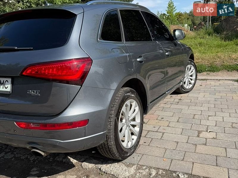 Позашляховик / Кросовер Audi Q5 2012 в Львові