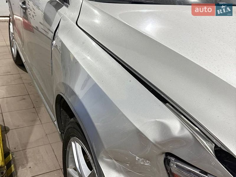 Позашляховик / Кросовер Audi Q5 2015 в Києві