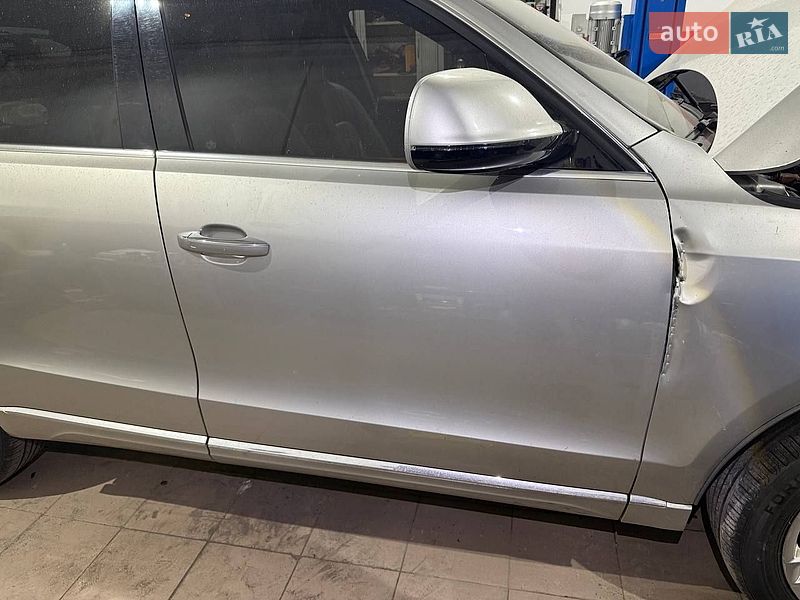 Позашляховик / Кросовер Audi Q5 2015 в Києві