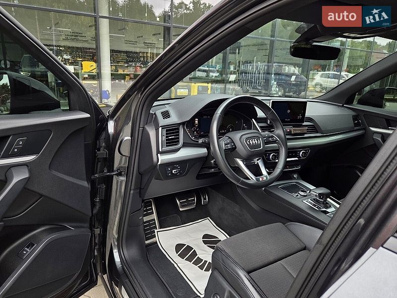 Позашляховик / Кросовер Audi Q5 2020 в Вінниці