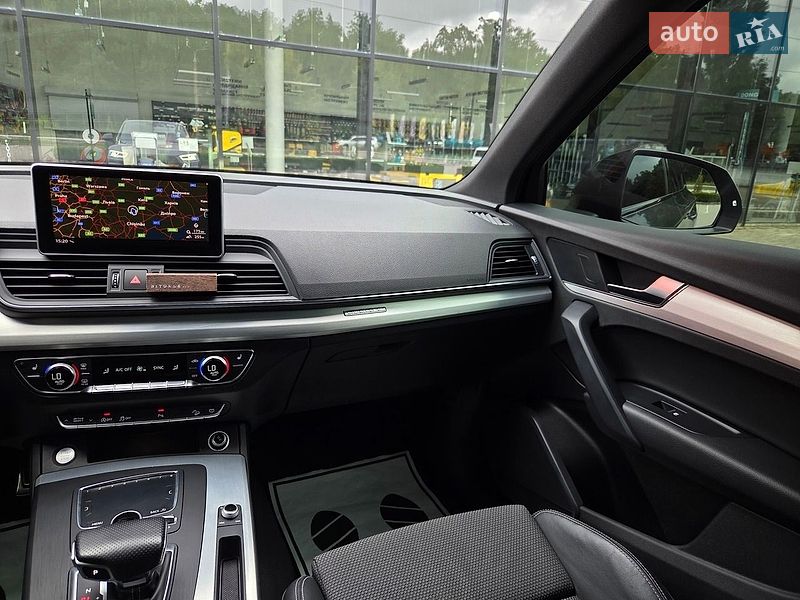 Позашляховик / Кросовер Audi Q5 2020 в Вінниці