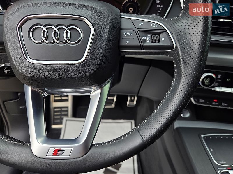 Позашляховик / Кросовер Audi Q5 2020 в Вінниці