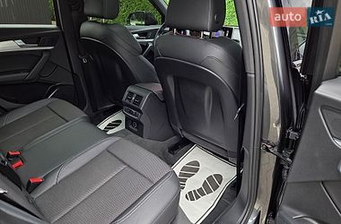 Позашляховик / Кросовер Audi Q5 2020 в Вінниці