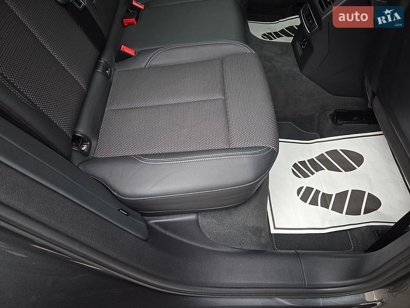 Позашляховик / Кросовер Audi Q5 2020 в Вінниці