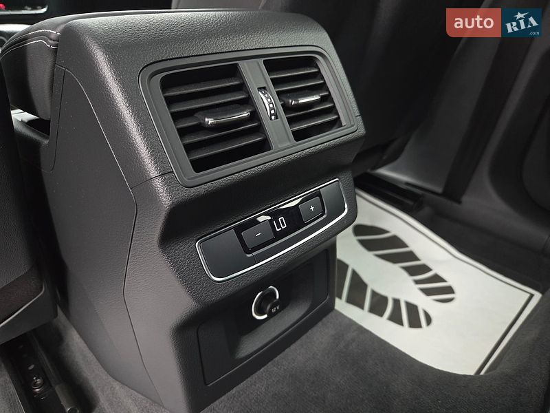 Позашляховик / Кросовер Audi Q5 2020 в Вінниці