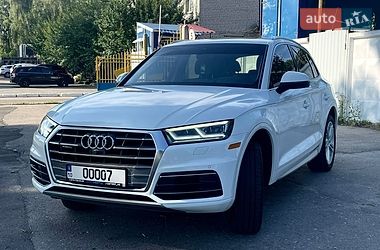 Позашляховик / Кросовер Audi Q5 2018 в Чернігові