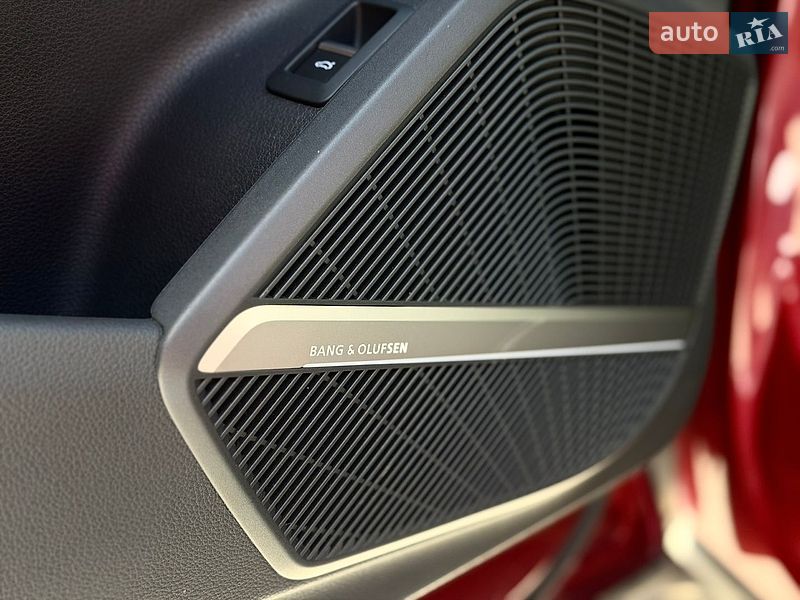 Внедорожник / Кроссовер Audi Q5 2019 в Киеве
