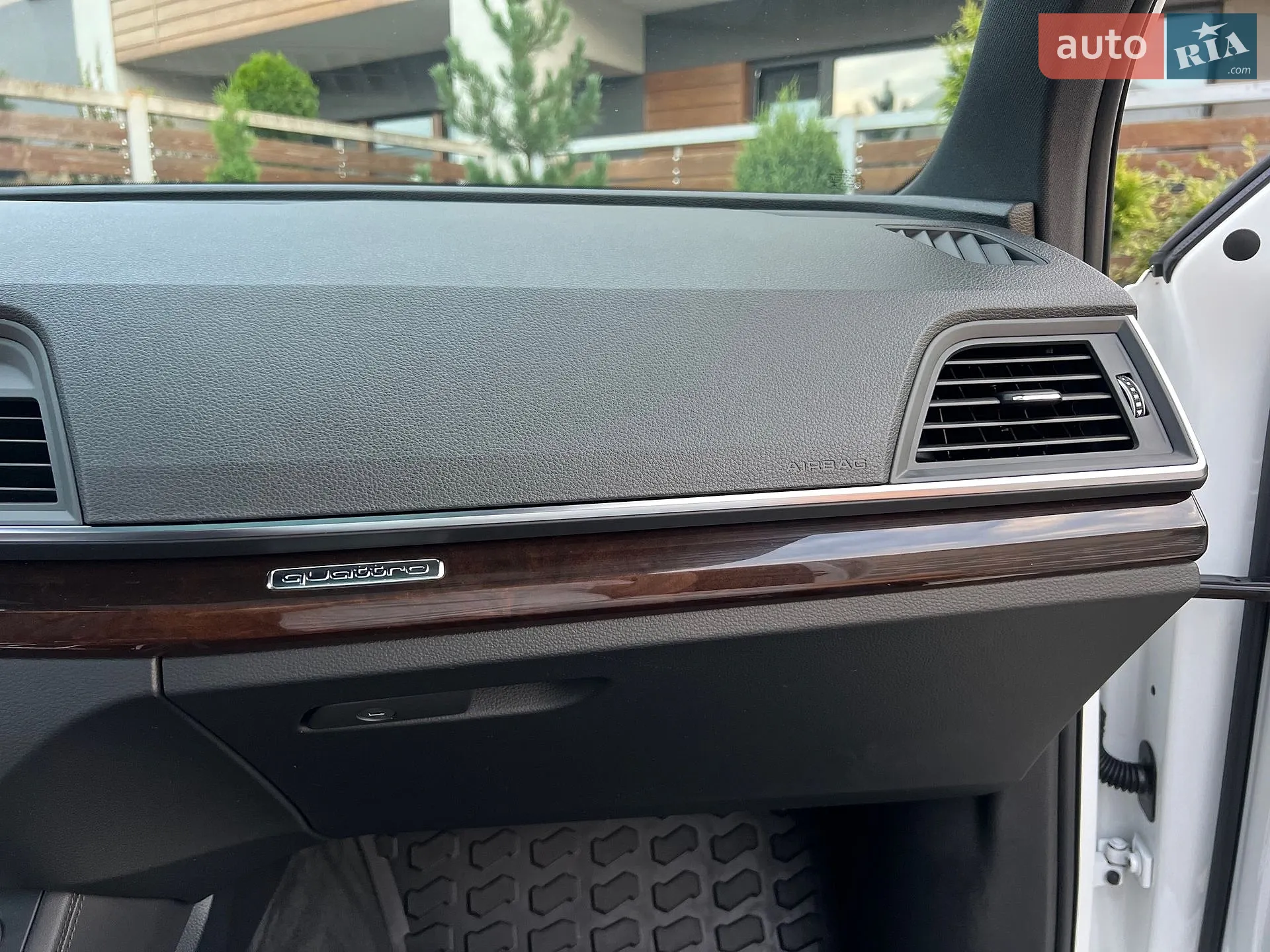 Audi Q5 2019 VIN WA1BNAFY4K2051239 фото оголошення 84 з 128