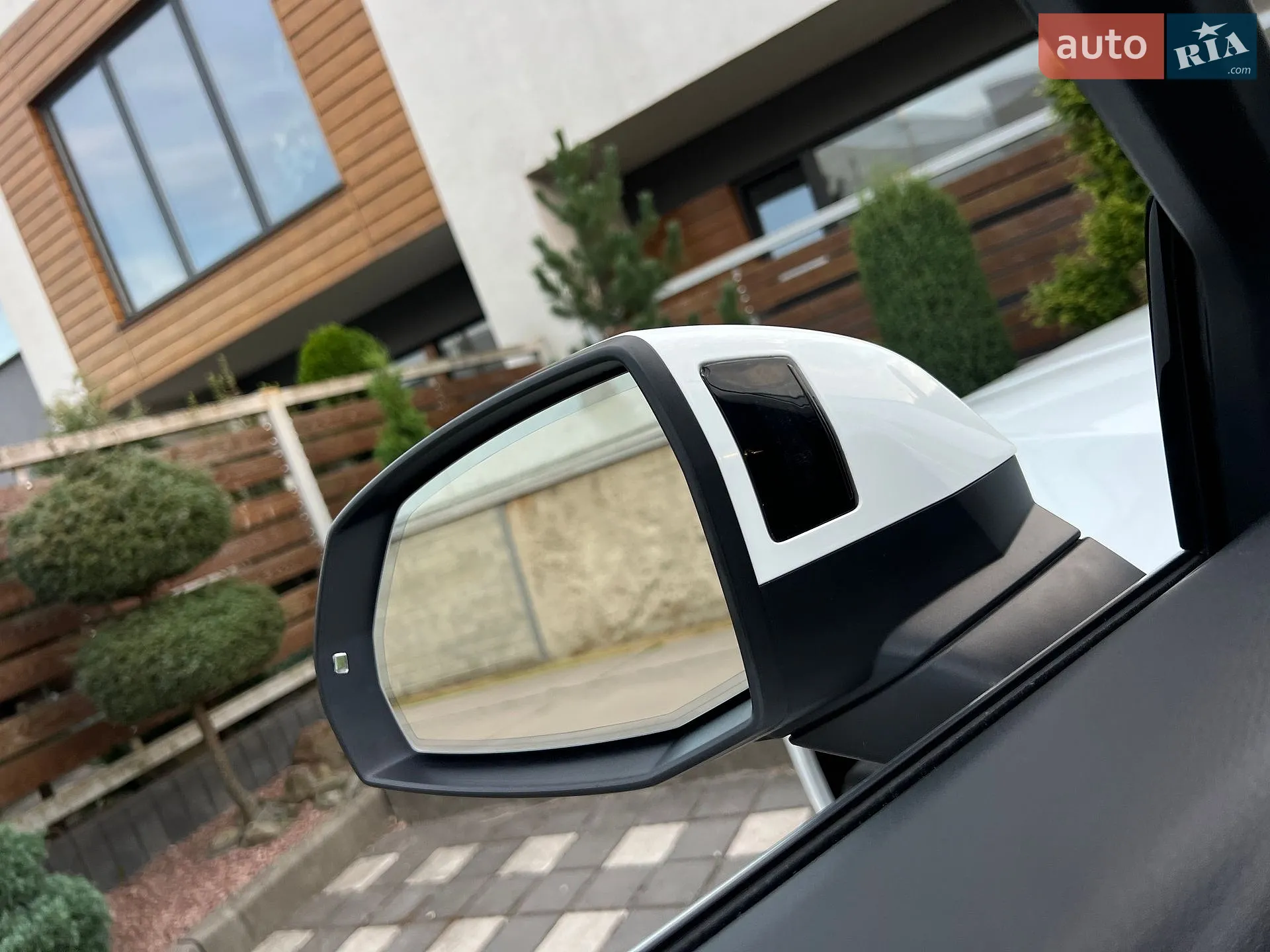 Audi Q5 2019 VIN WA1BNAFY4K2051239 фото оголошення 114 з 128