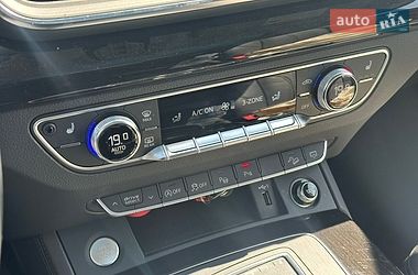 Позашляховик / Кросовер Audi Q5 2018 в Львові