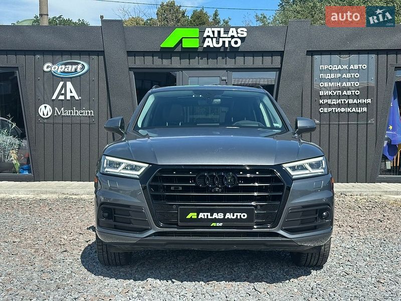 Позашляховик / Кросовер Audi Q5 2018 в Львові
