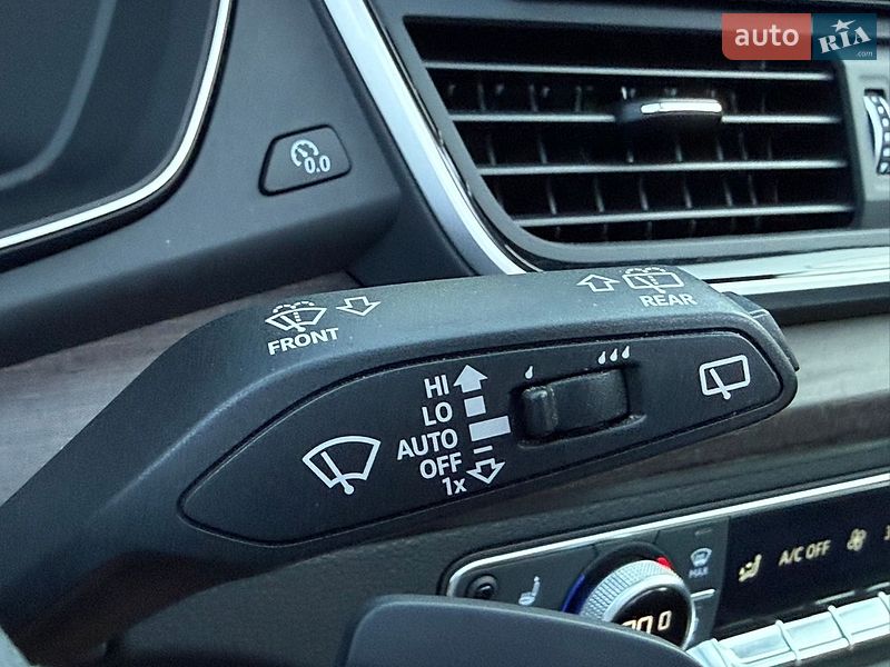 Внедорожник / Кроссовер Audi Q5 2024 в Ровно